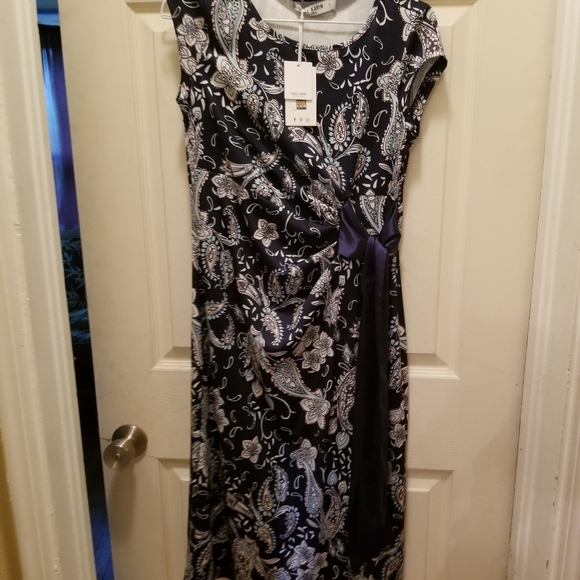 Maternity side tie dress - Picture 4 of 5
